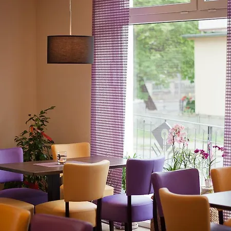 Konukevi Cafe Hehrlich - Cafe, & Mehr